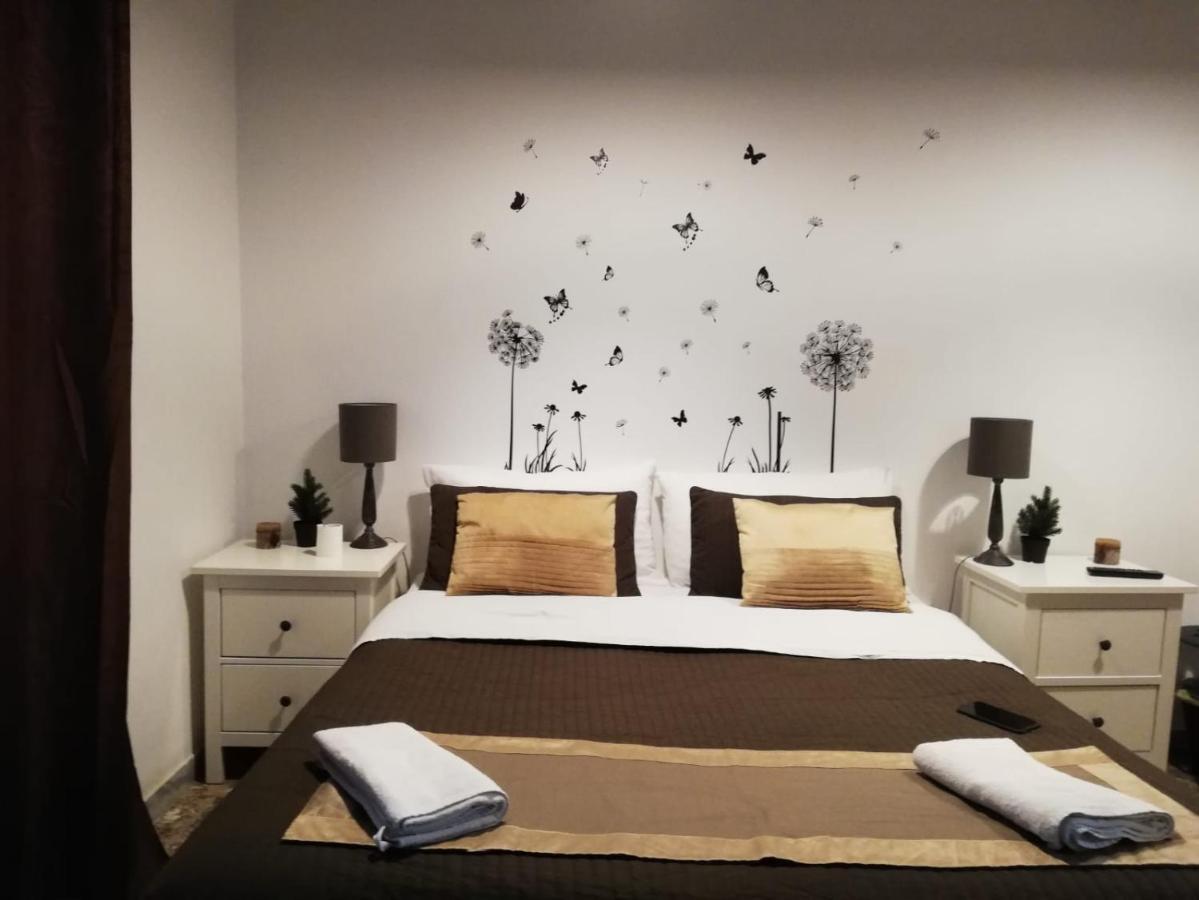 B&B Dolce Luna Taranto Exterior photo
