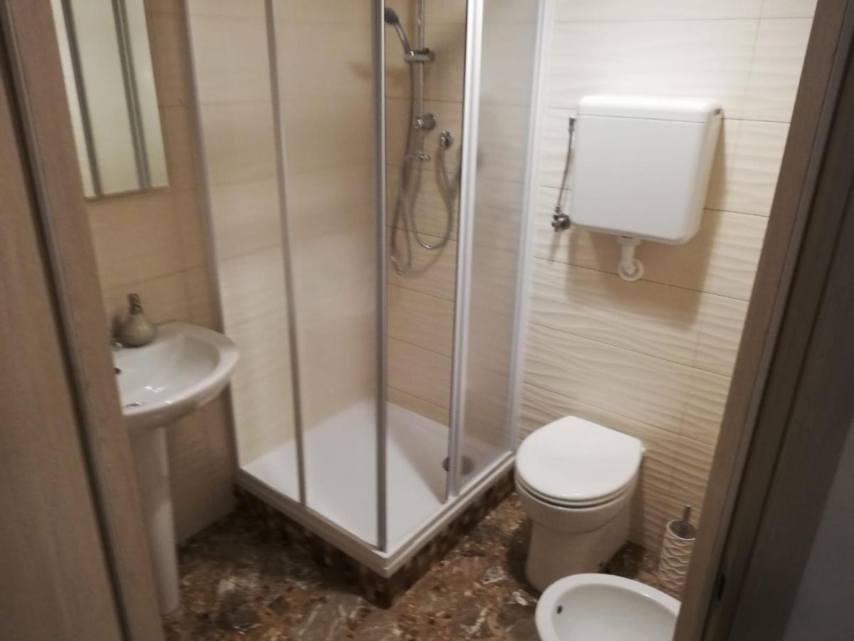 B&B Dolce Luna Taranto Exterior photo